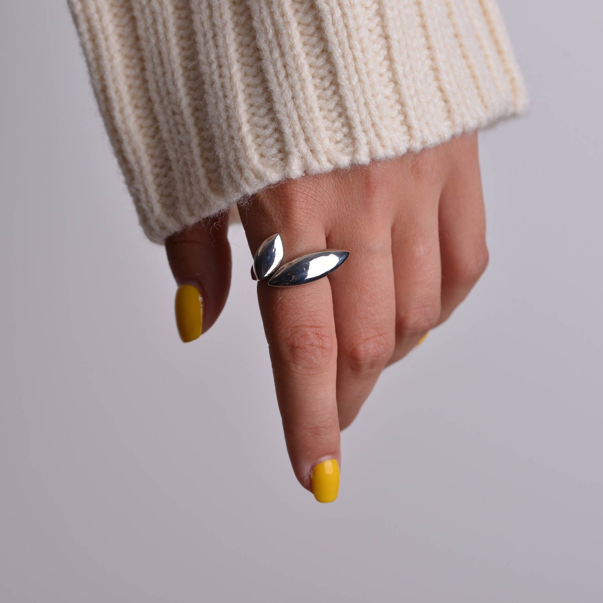 Evana Silver Ring