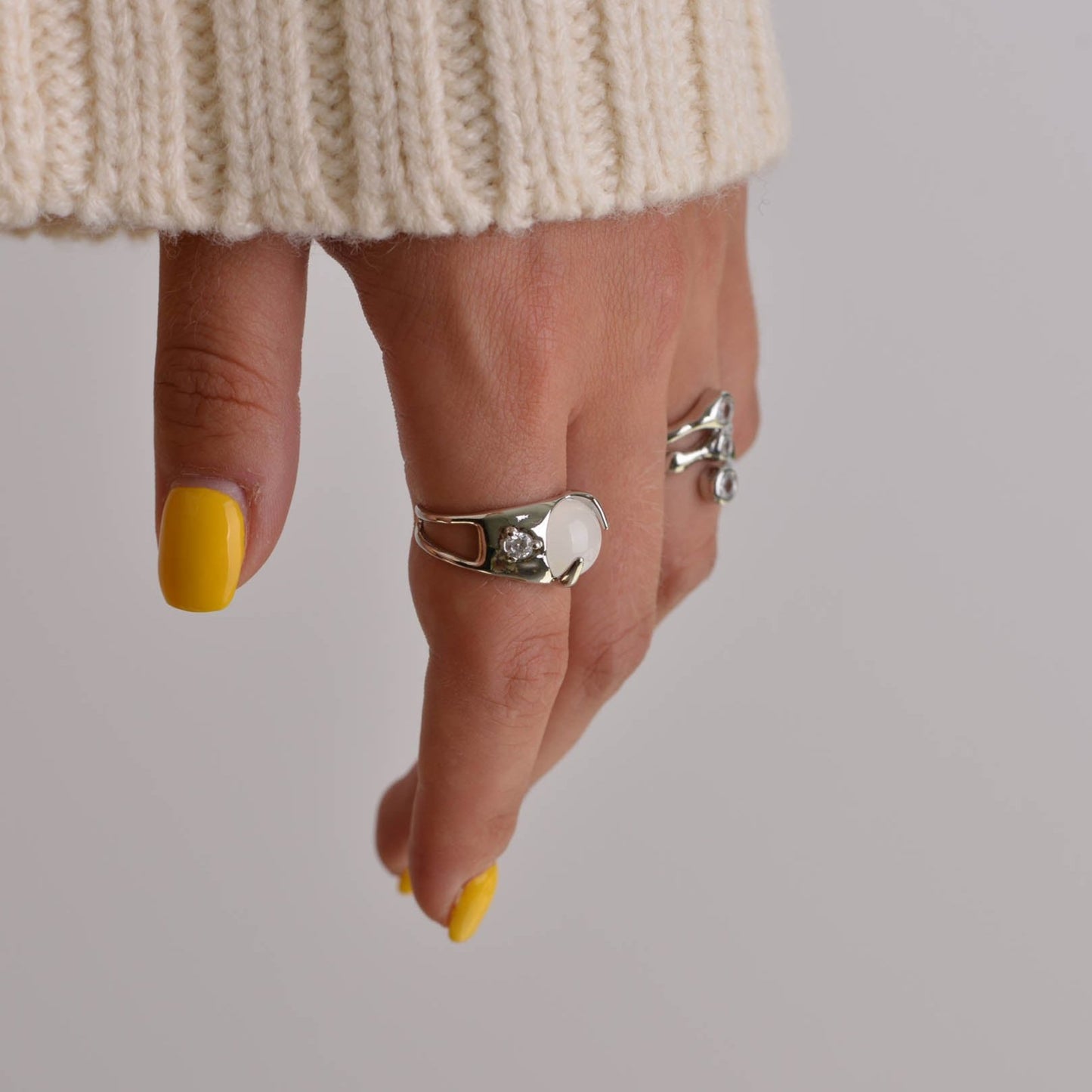Irregular Snake and Zirconia Gemstone silver Ring