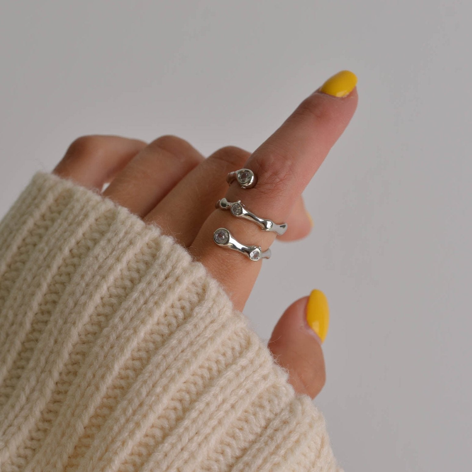 Irregular Snake and Zirconia Gemstone silver Ring