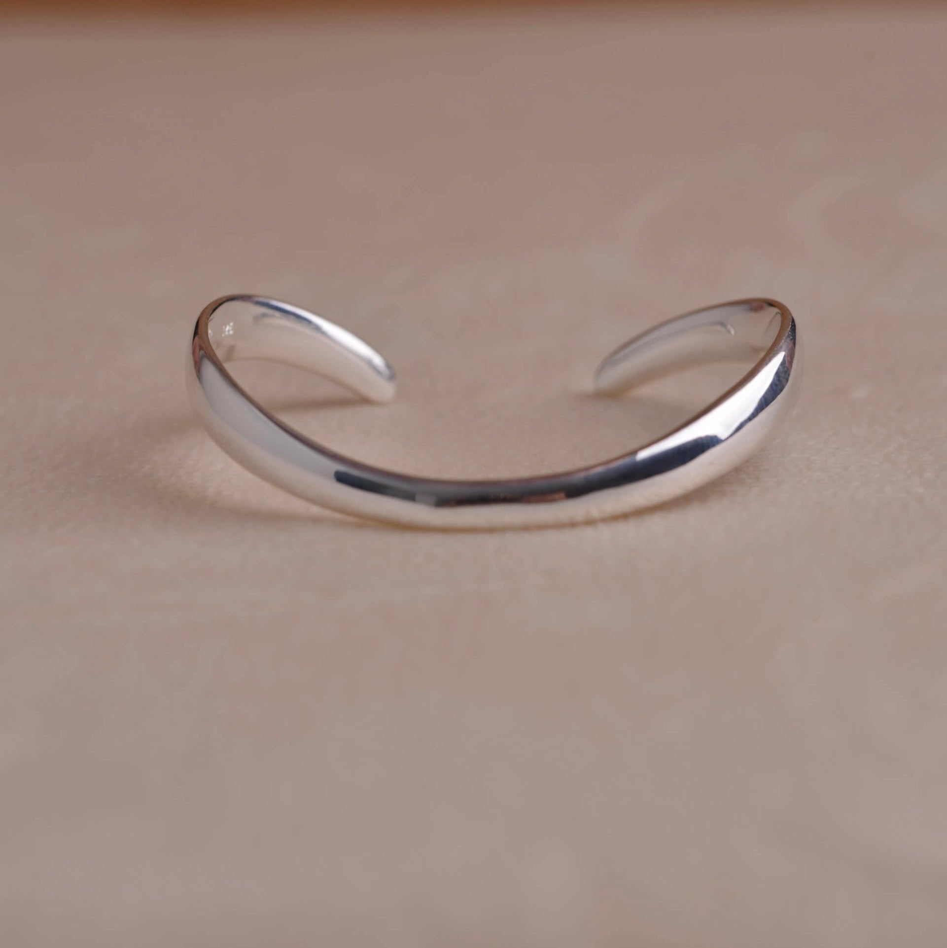 Solid Silver gabija Bracelet