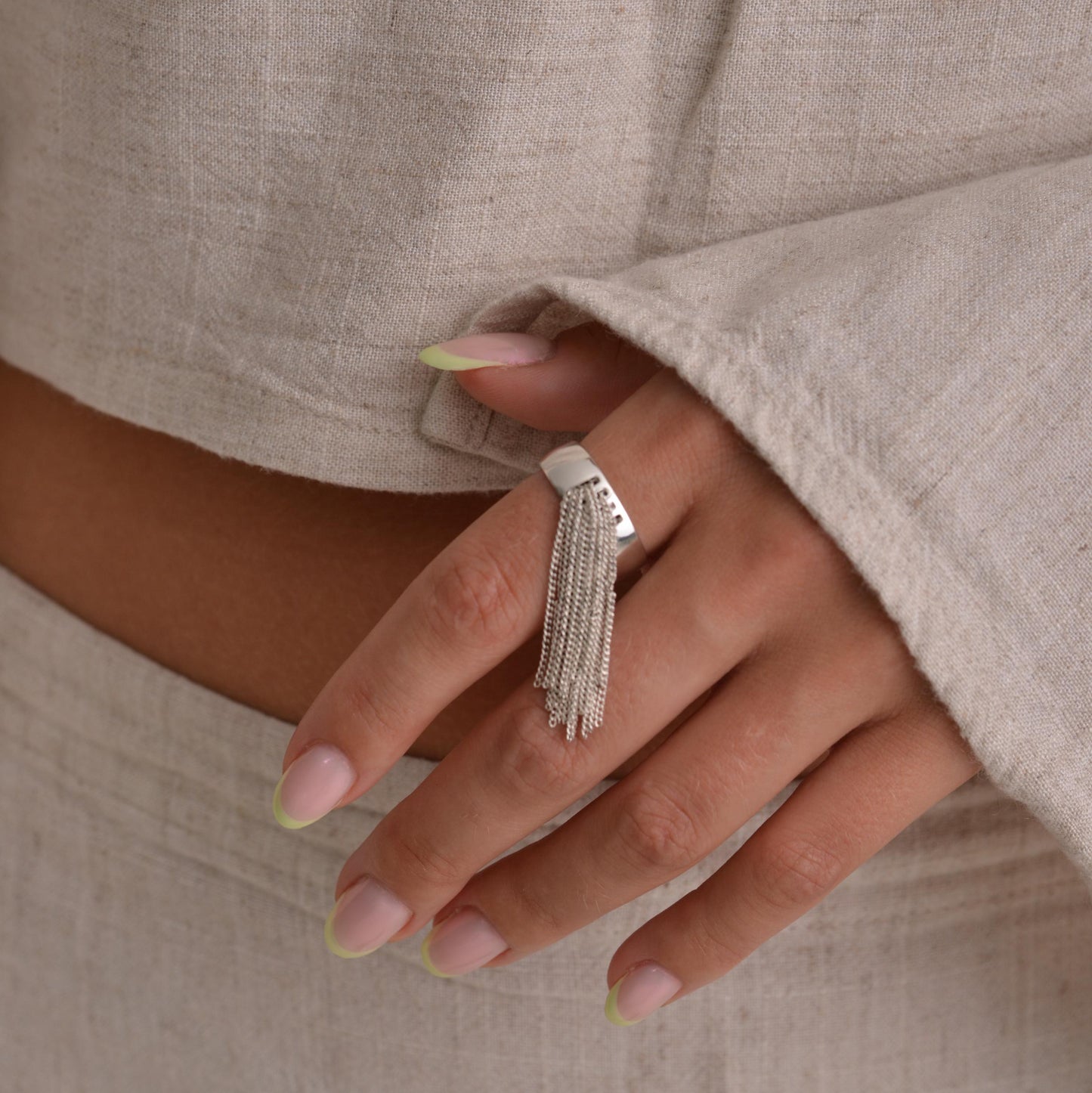 Vera Chain Silver Ring