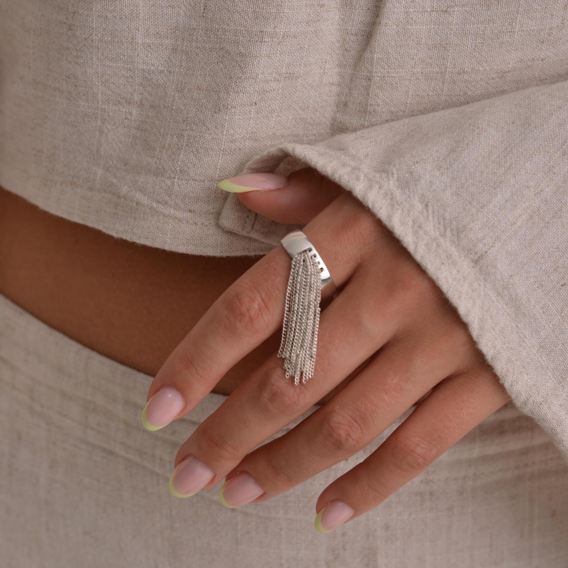 Vera Chain Silver Ring