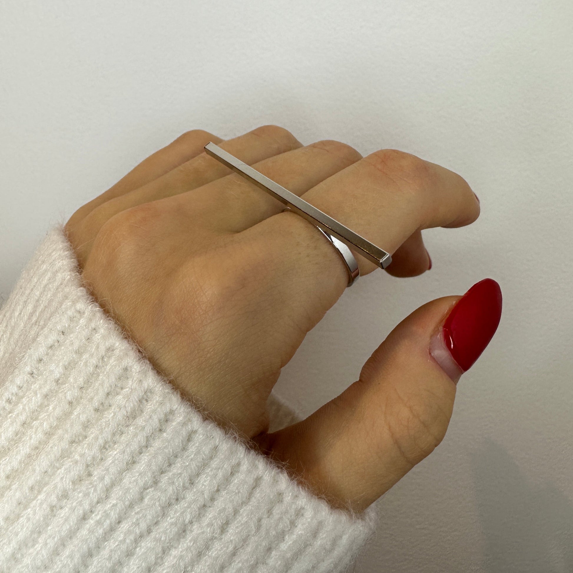 Flat Surface Large Bar Ring