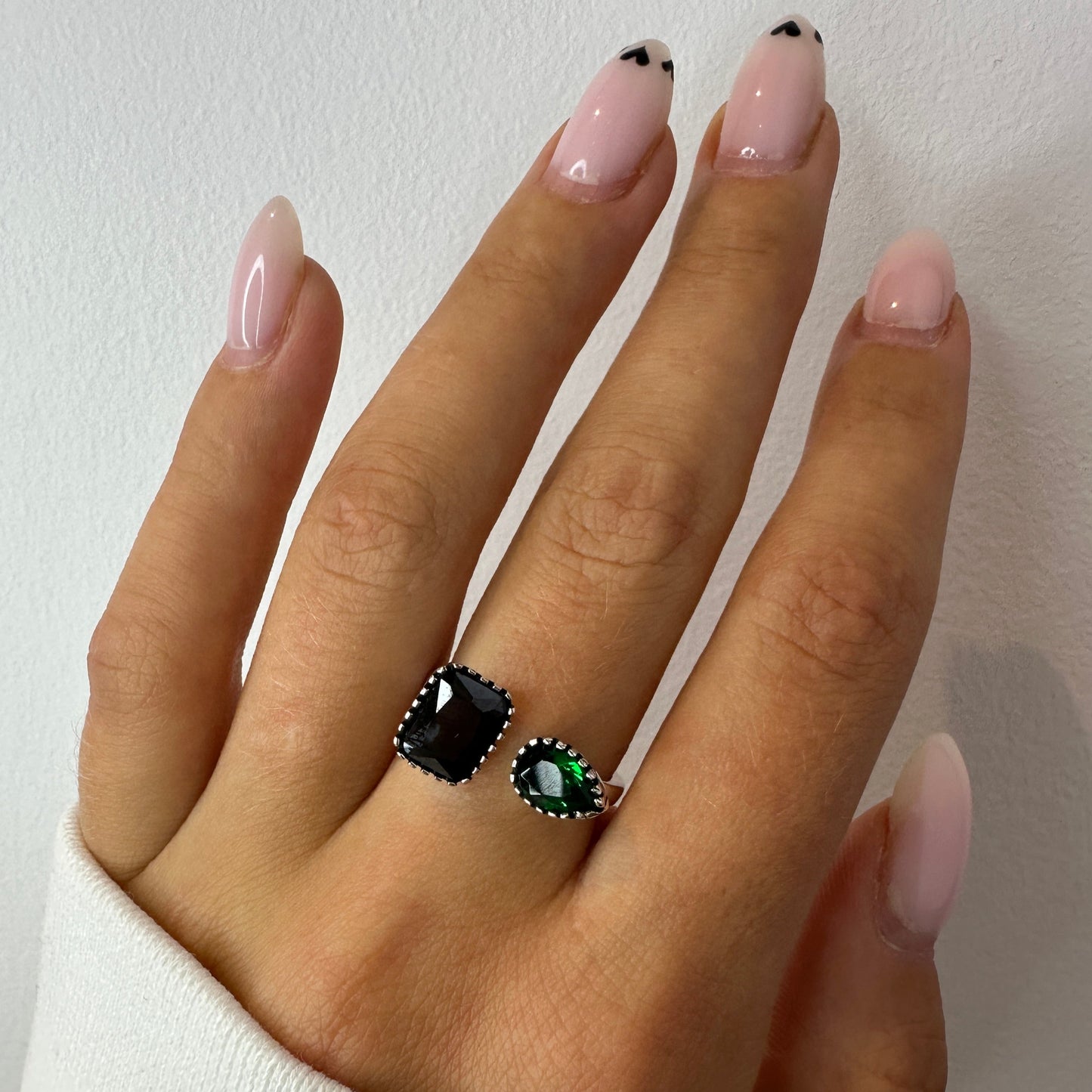 Emerald Gemstone Silver RIng
