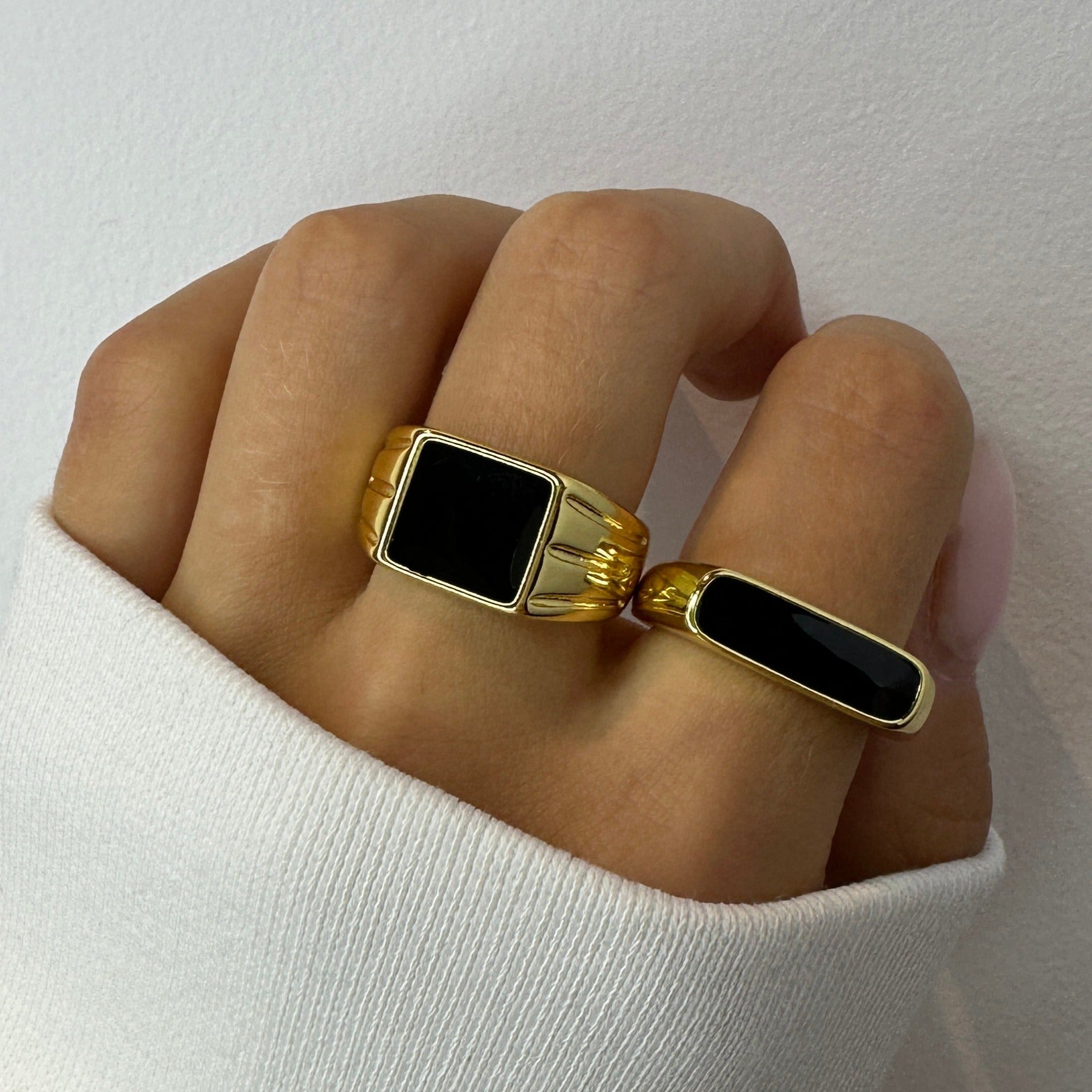 Unisex Gold Onyx Rings