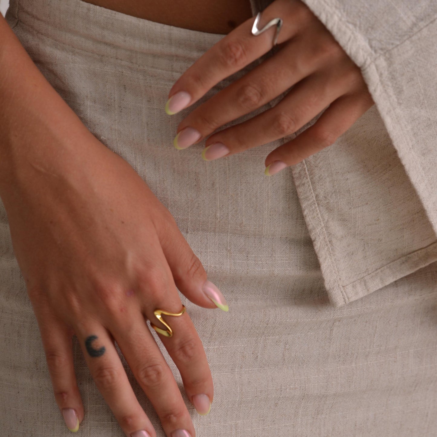 Liquid Metal Irregular Rings in Silver
