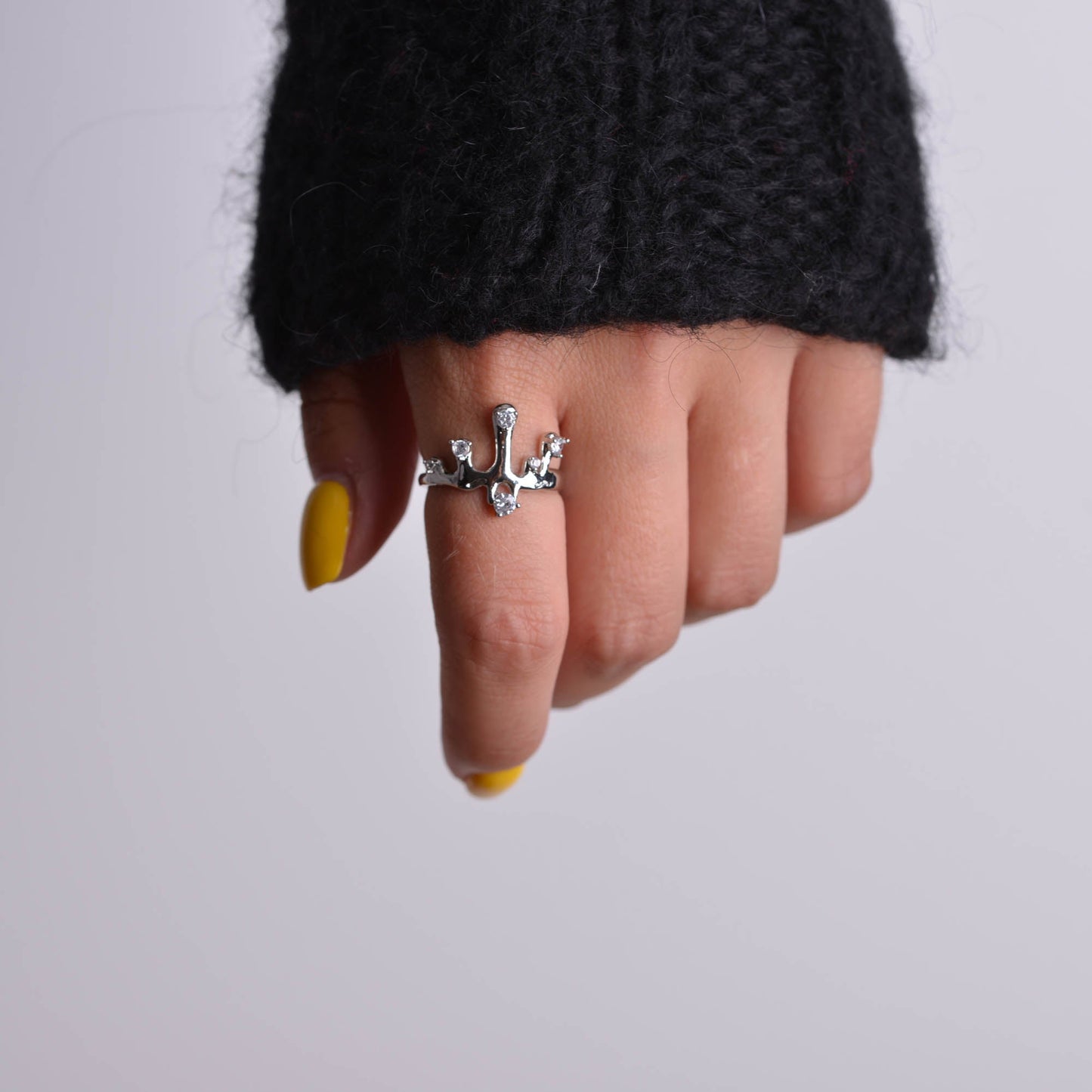 Zirconia Gemstone Crown Ring
