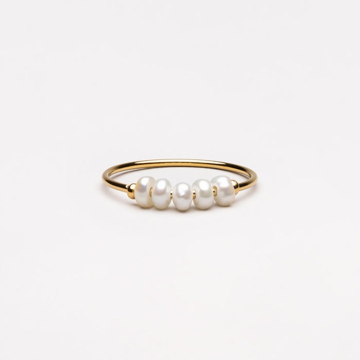 Mini Pearl Ring