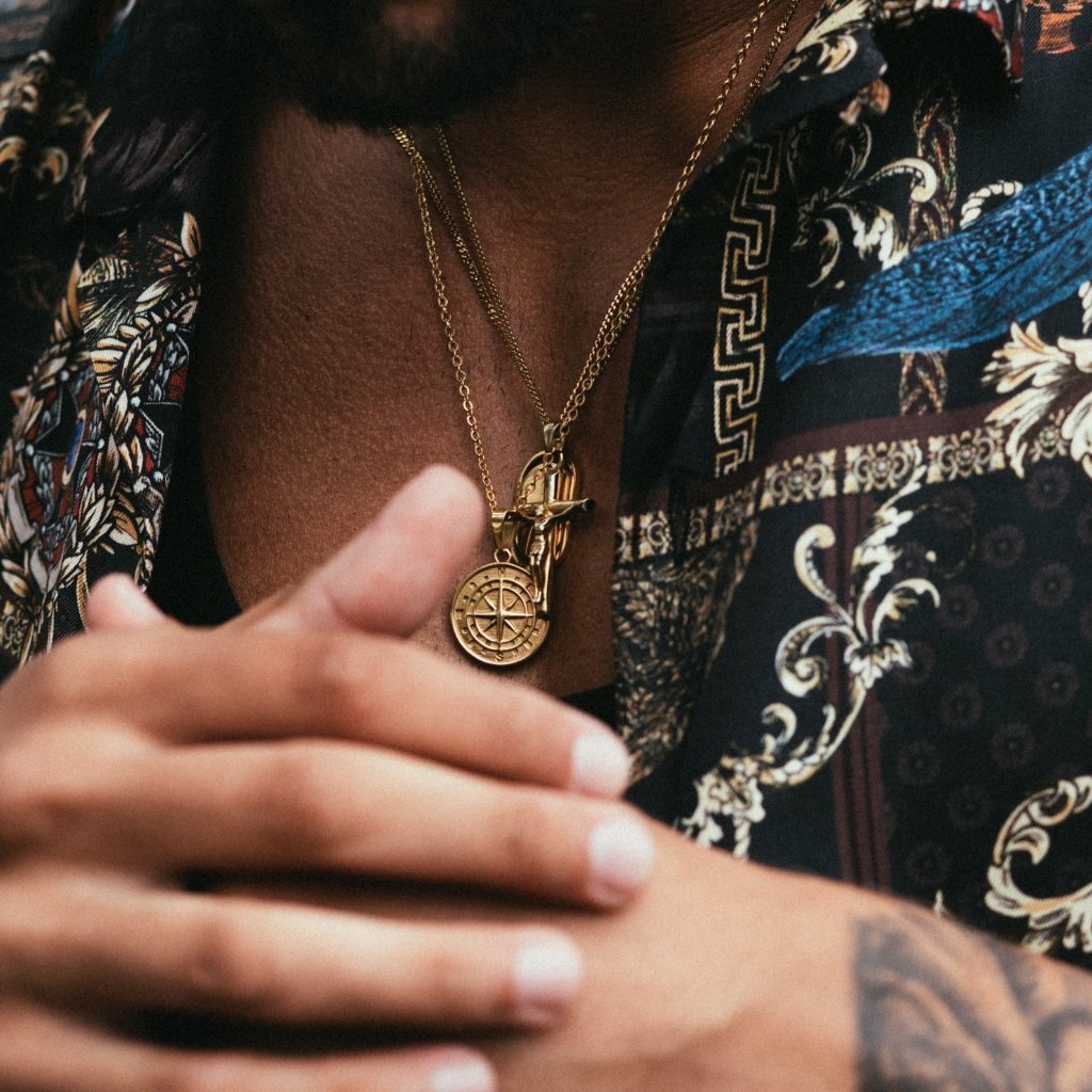 Compass Men's Pendant and Chain