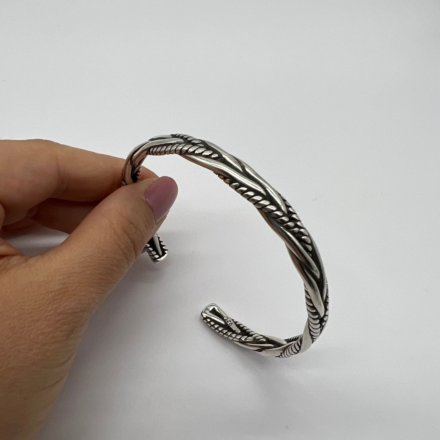 Silver Evana Bangle