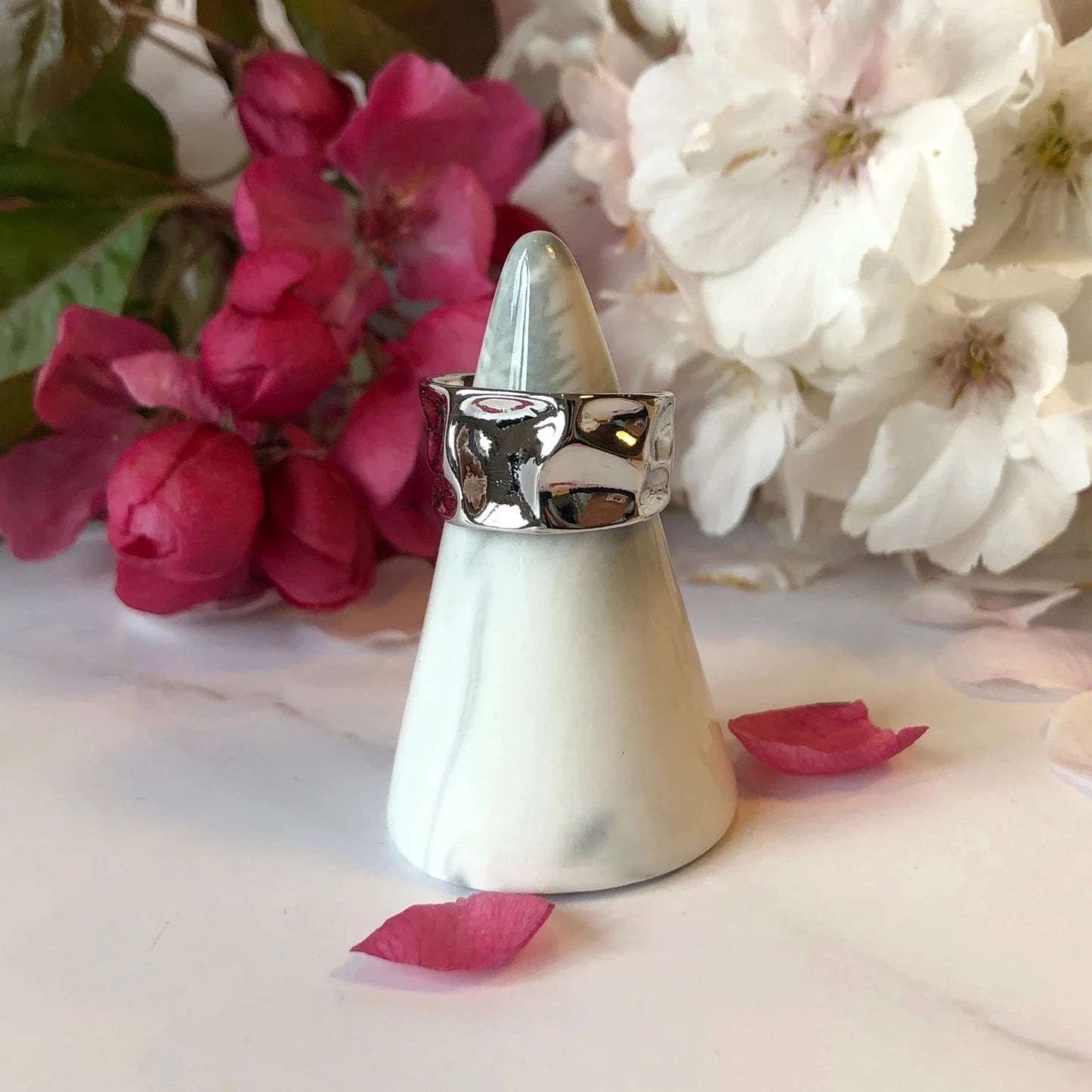 Geometric Chunky Ring