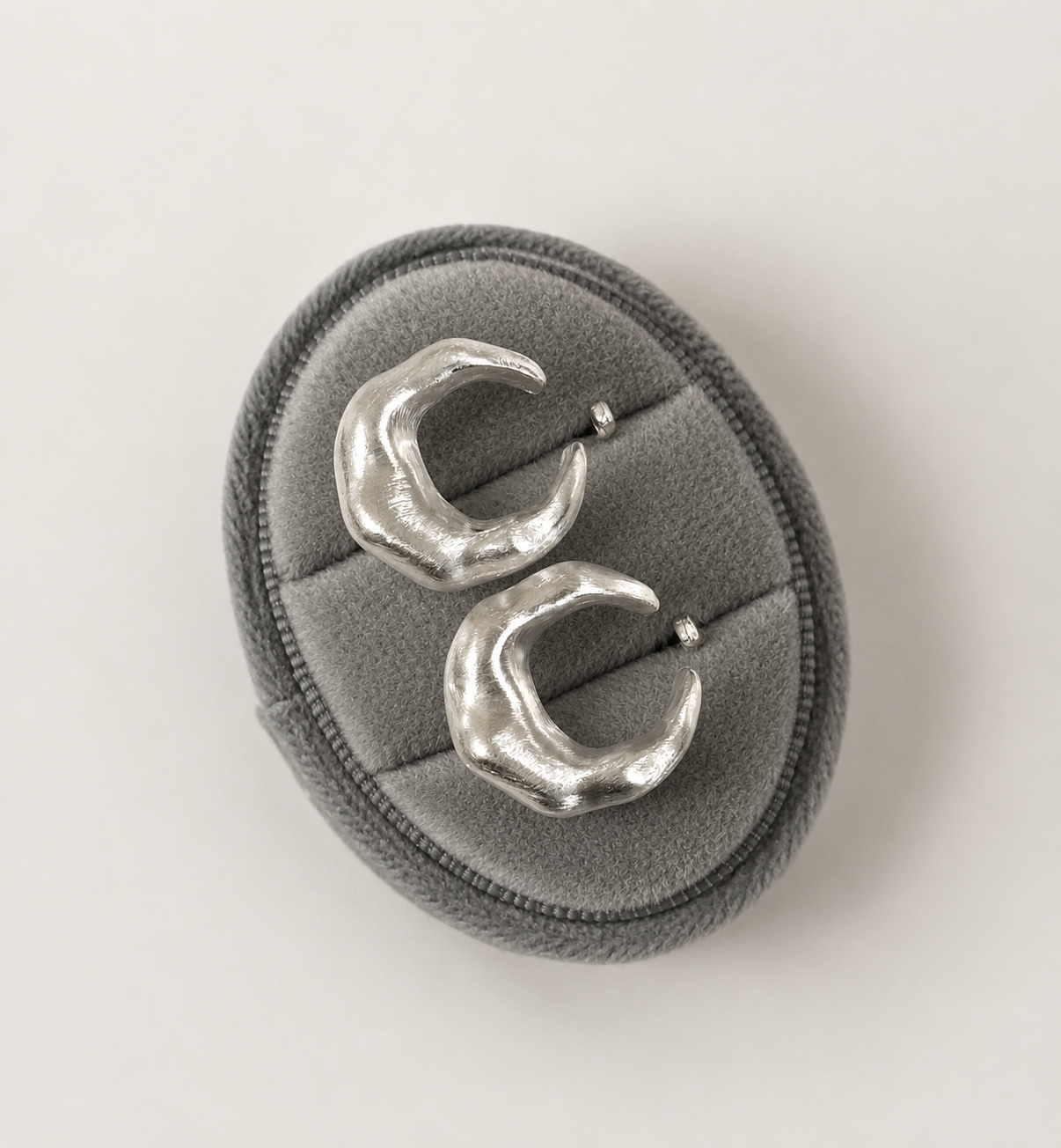 Chunky Moon Style Silver Ring