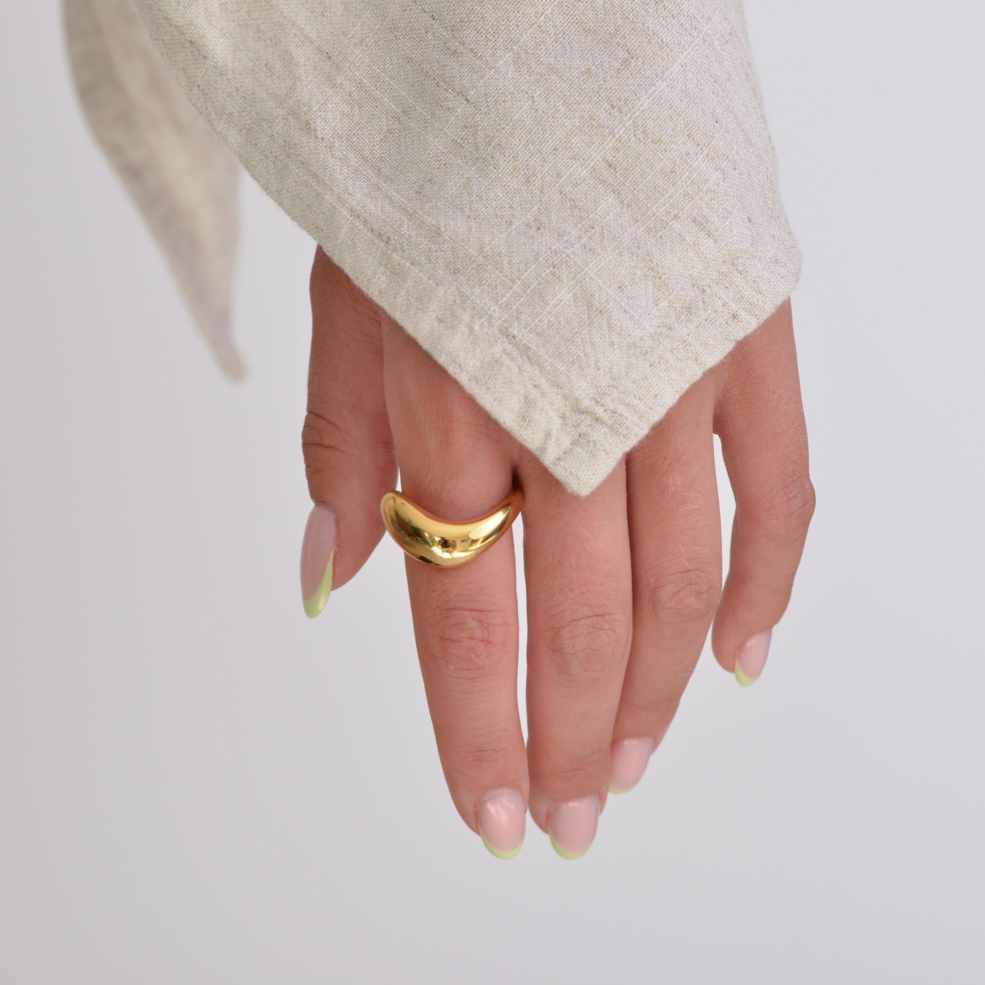 Chunky Waivy Gold and Silver Rings
