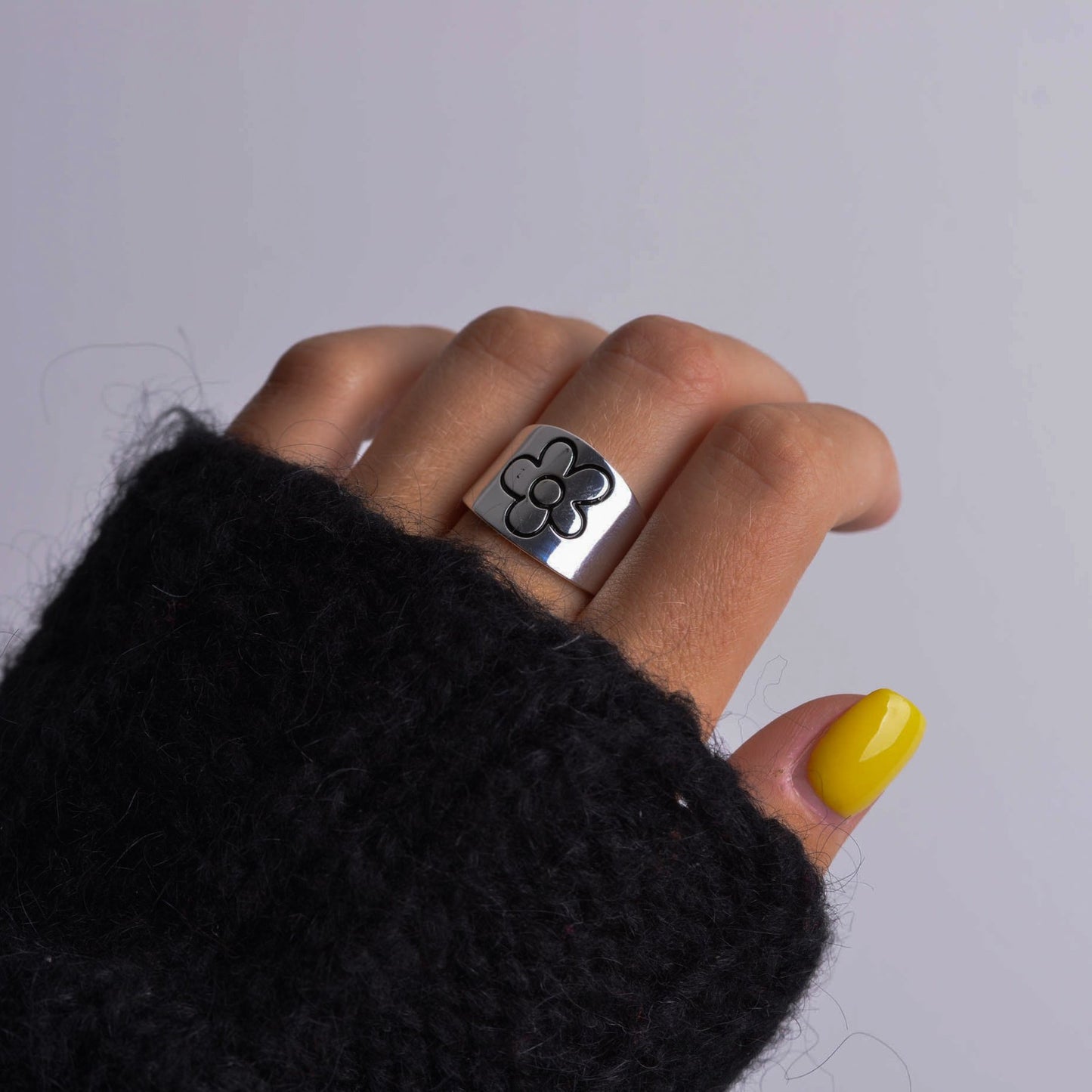 Chunky Silver Daisy Flower Ring