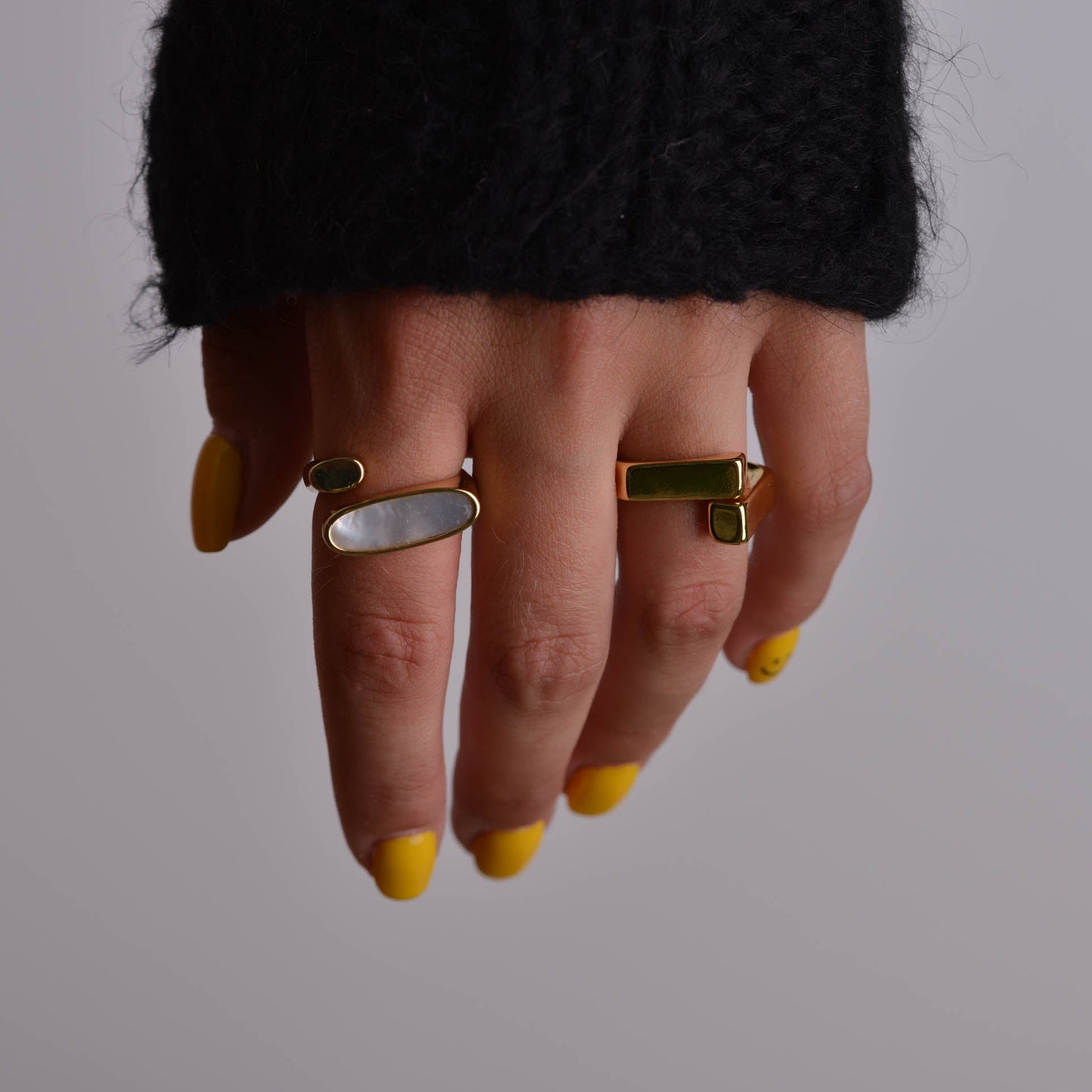 Twisted Gold Bar rings