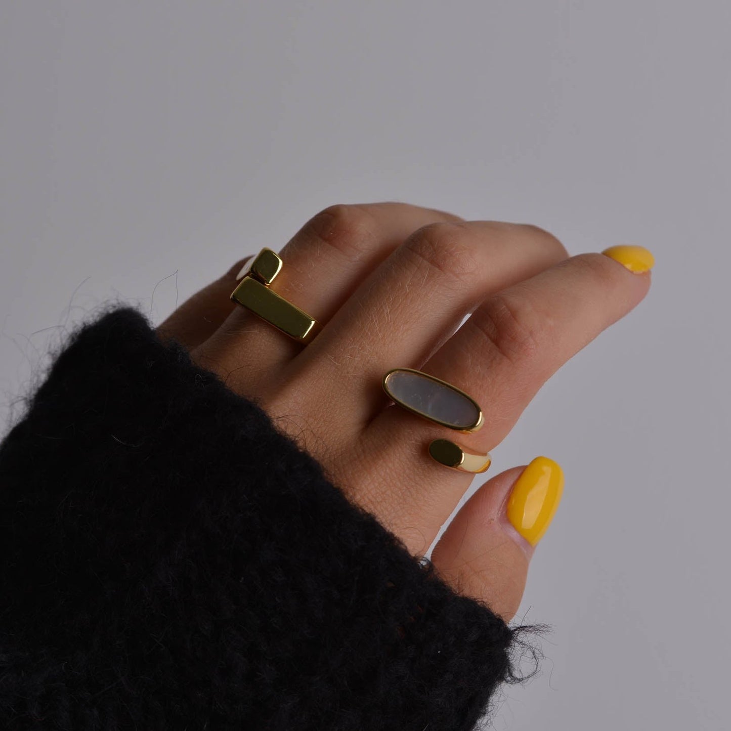 Twisted Gold Bar rings