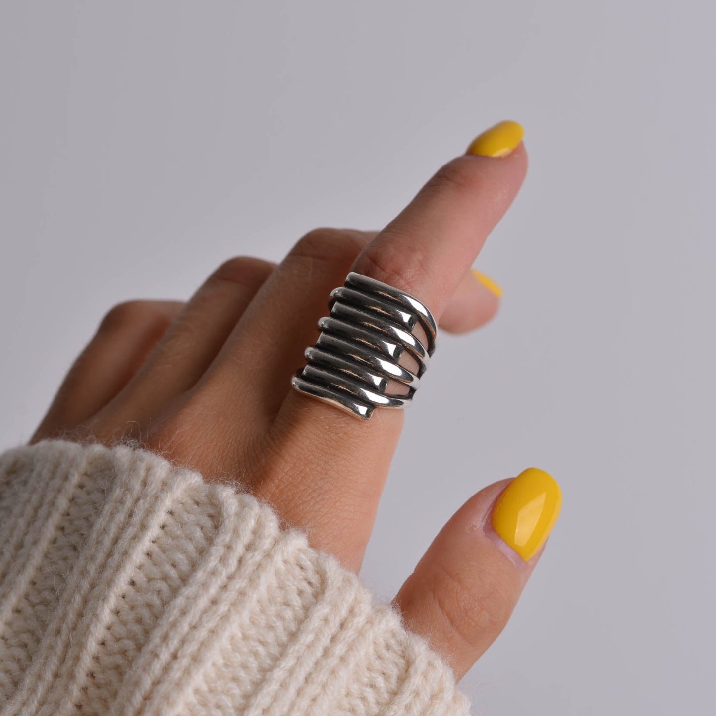 Chunky Dainty Silver Ring unisex