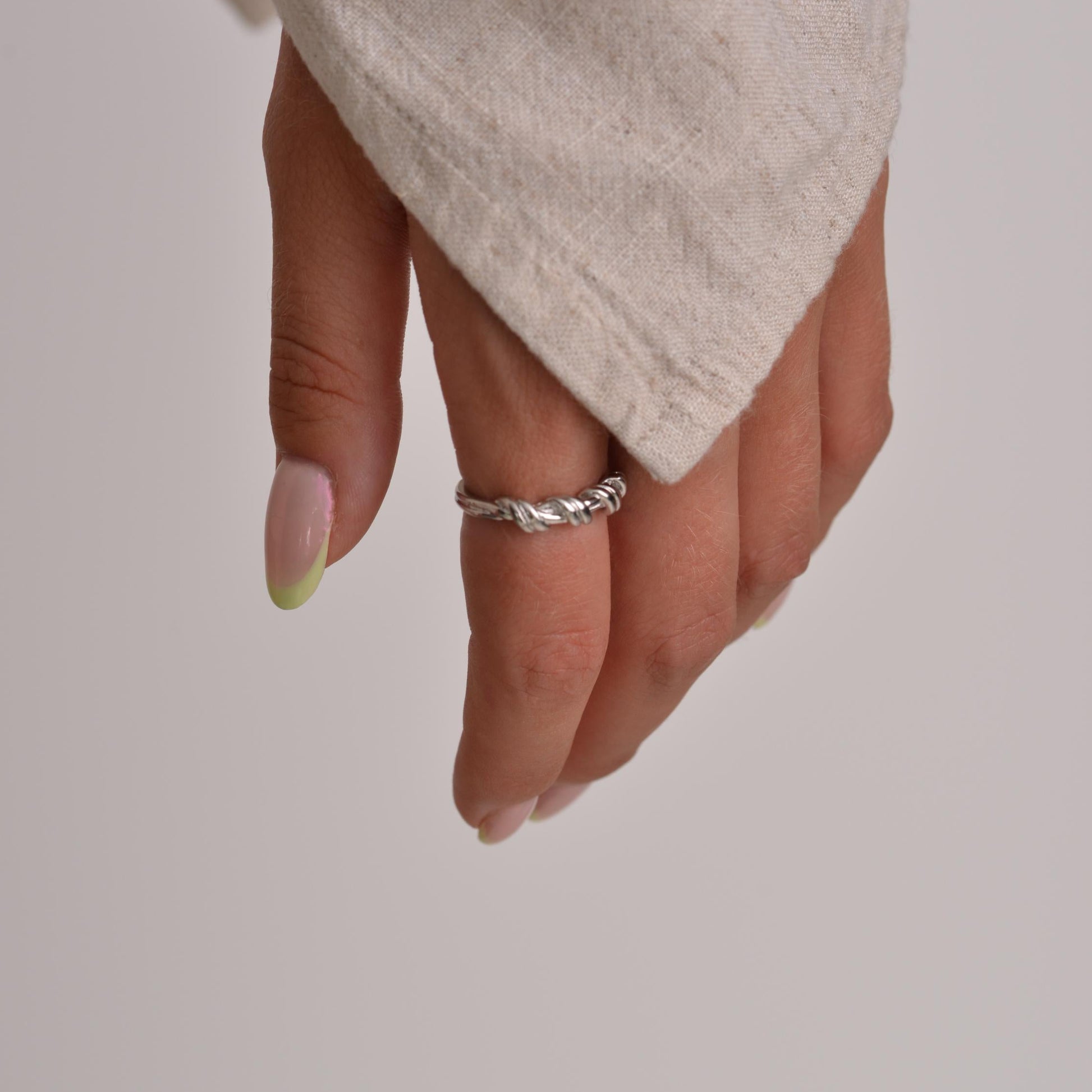 Eira Twisted Rings 