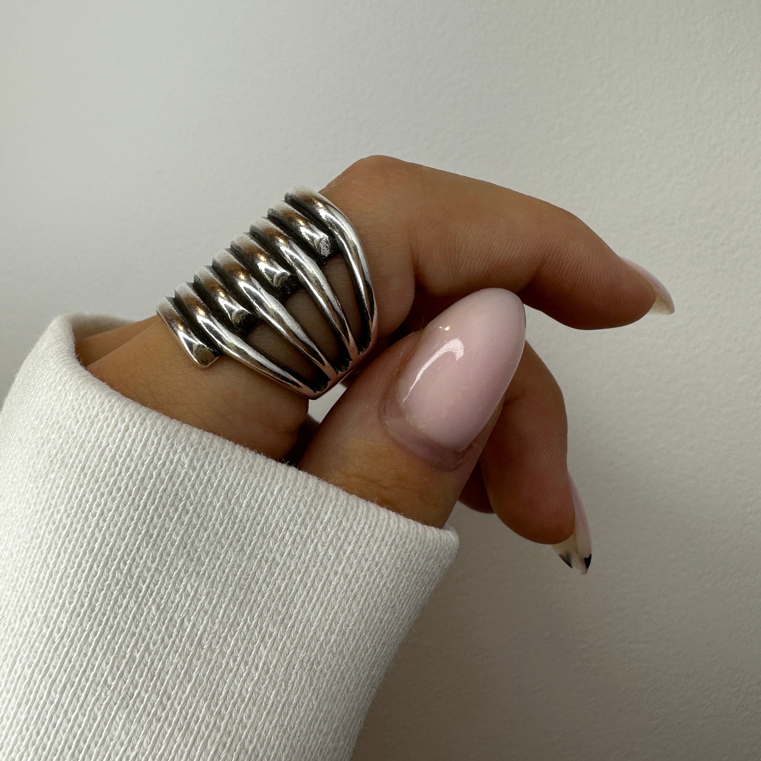 Thick on sale metal rings