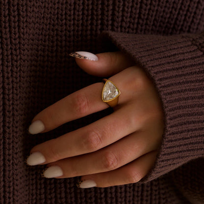 Crystal 18k Gold Rings