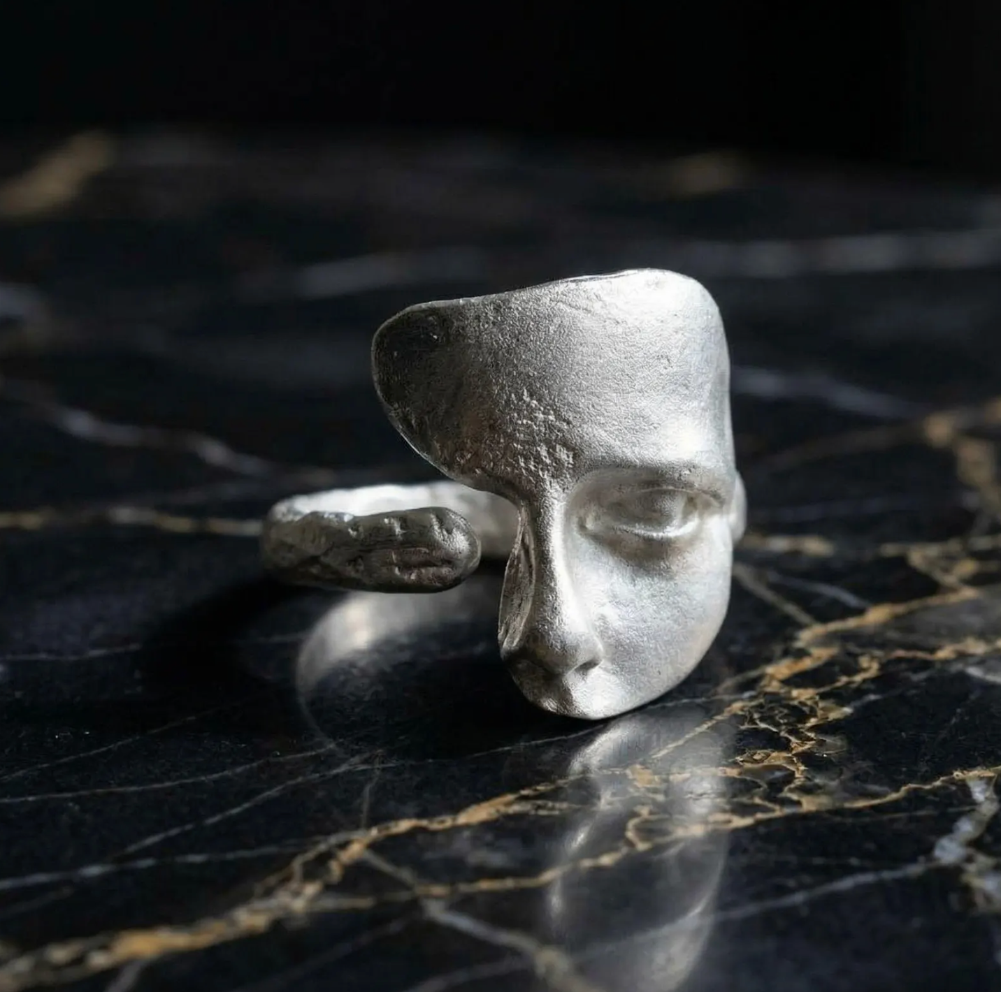 Unique Abstract Face Ring