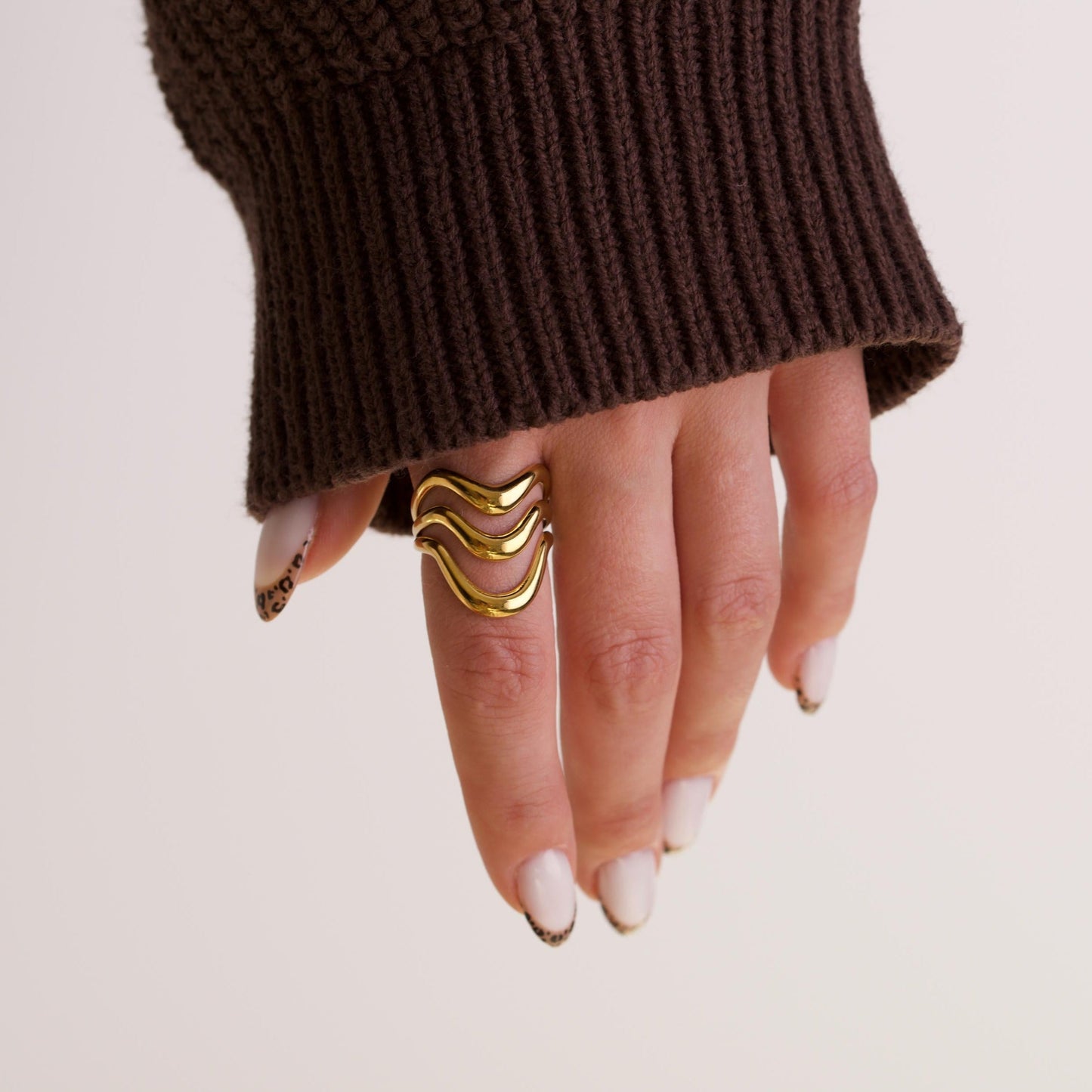 Pure Bliss 18k Gold Rings