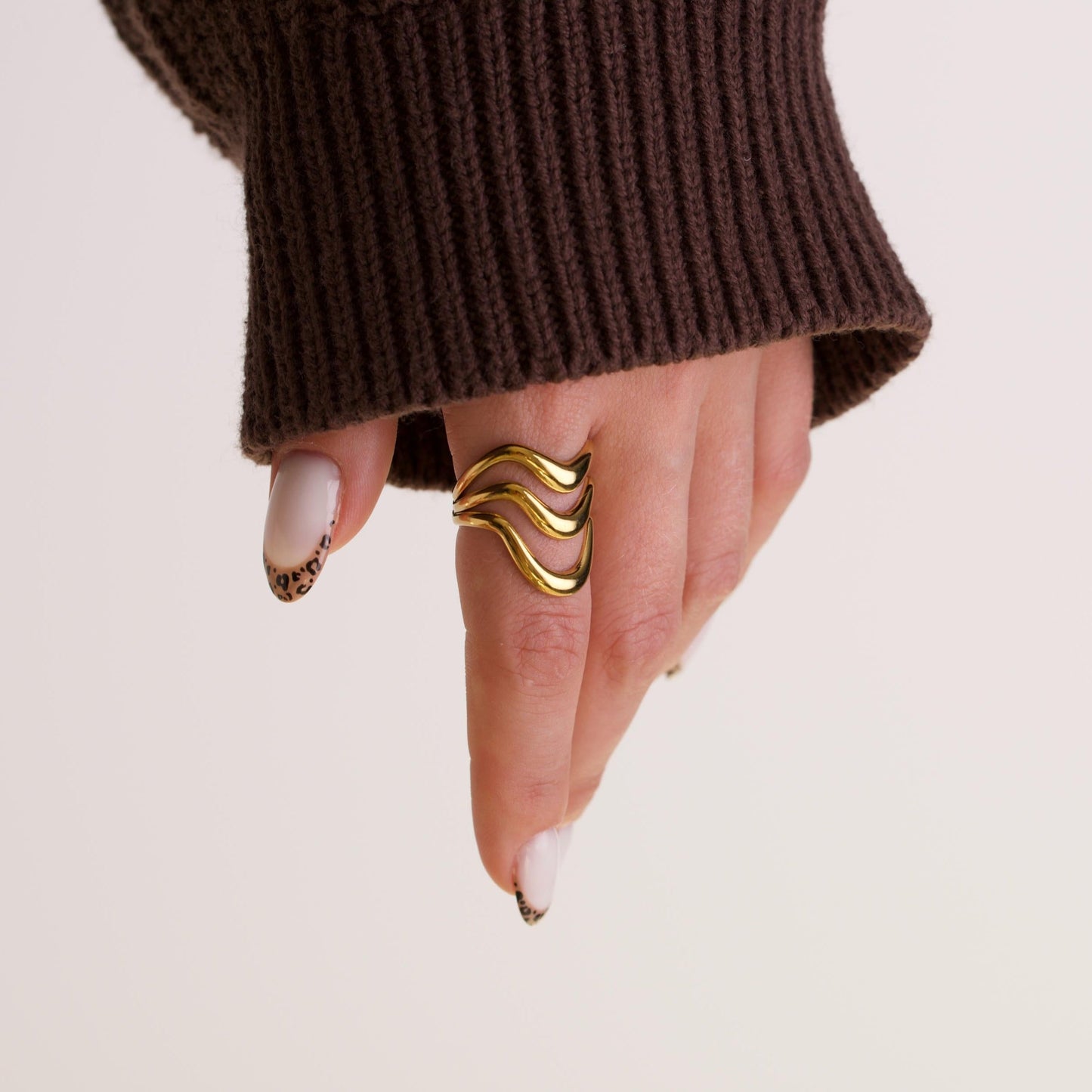 Pure Bliss 18k Gold Rings