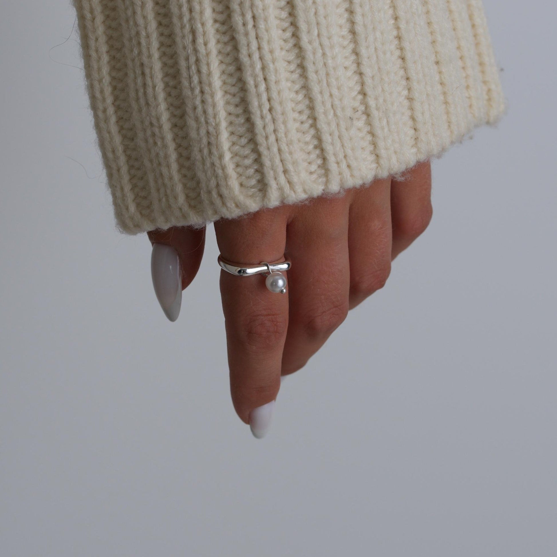 Silver Pearl Rings