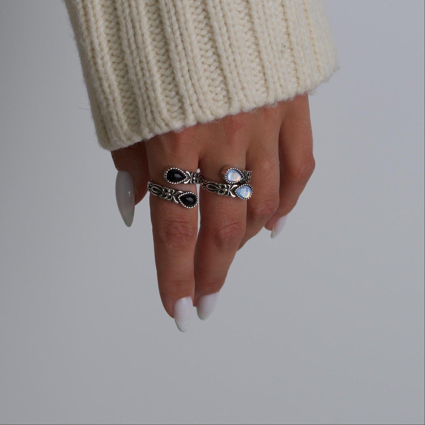 Silver Vintage Tear Drop Ring